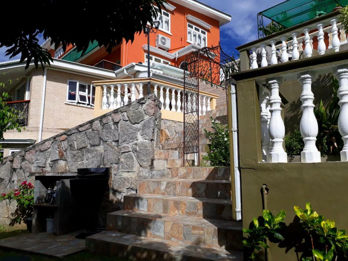 Ferienwohnung Hibiscus House Seychelles Self Catering Victoria Exterior foto